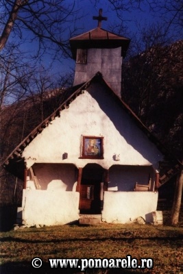 Bisericuţa de sub Stei